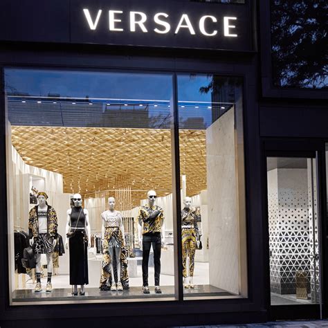 versace versense toronto|versace yorkville.